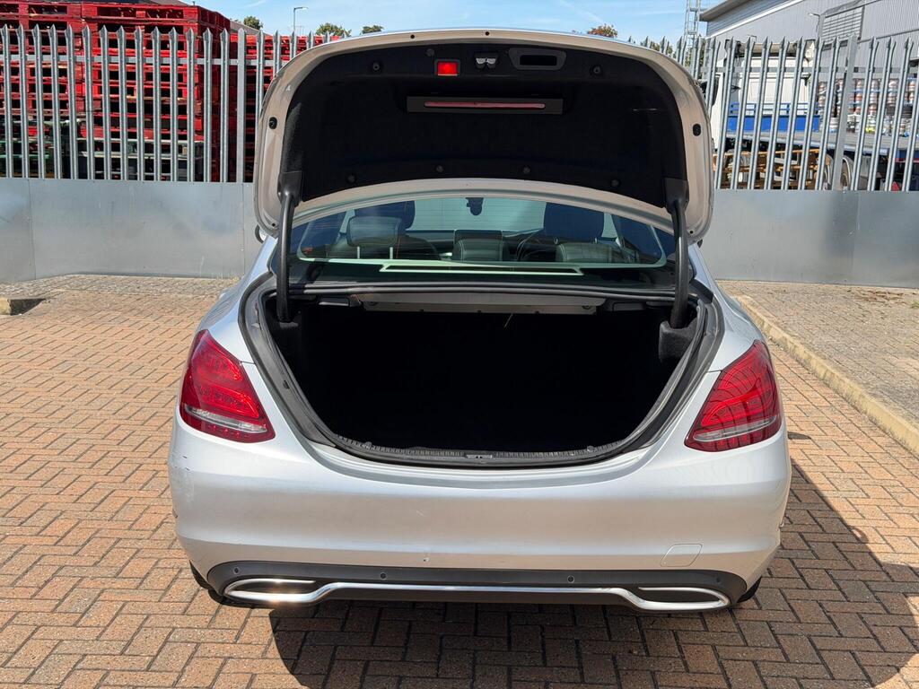 Mercedes-Benz C Class 51
