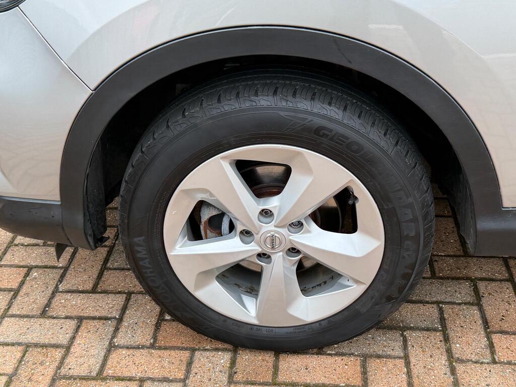 Nissan Qashqai 38