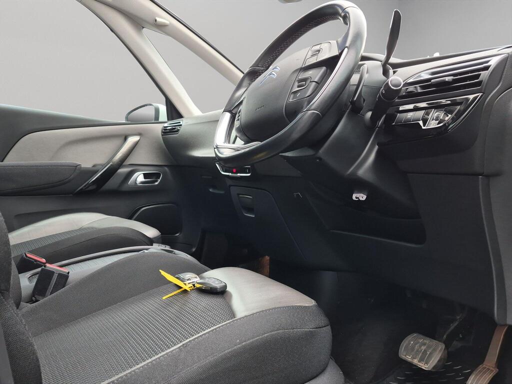Citroen Grand C4 Picasso 10
