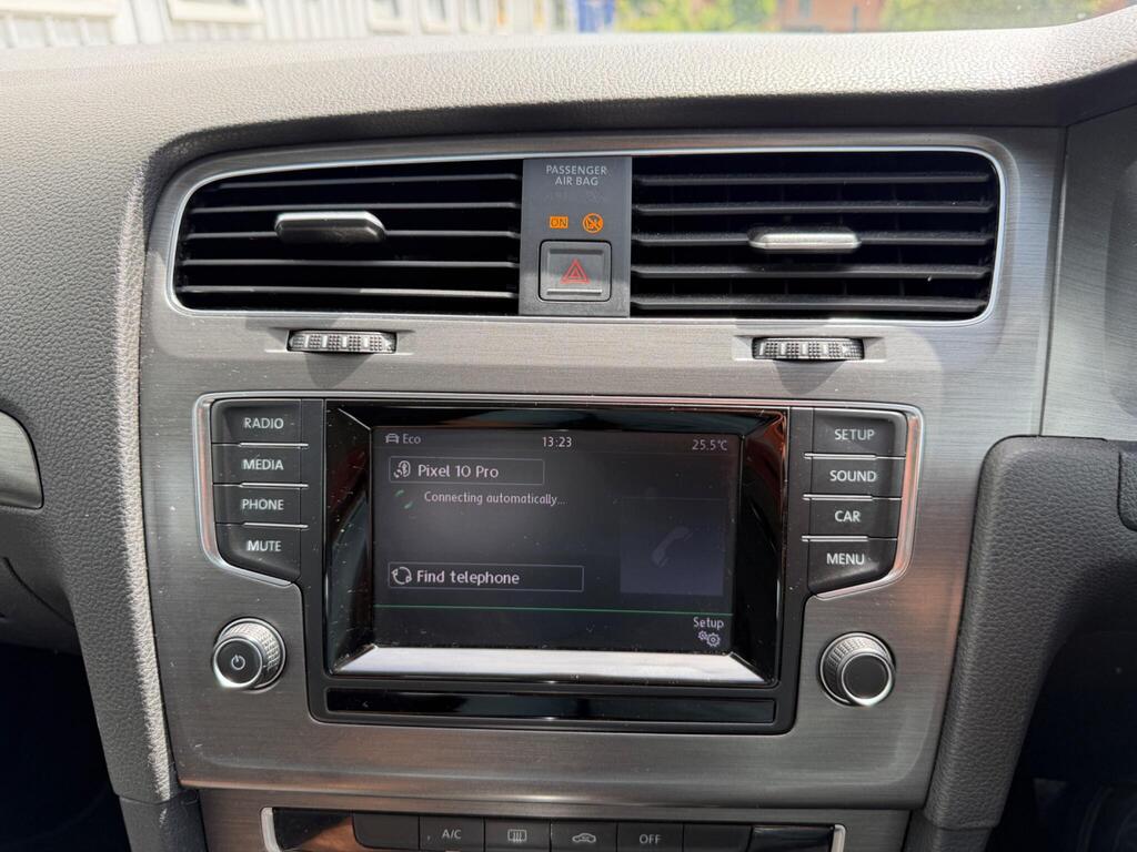 Volkswagen Golf 56