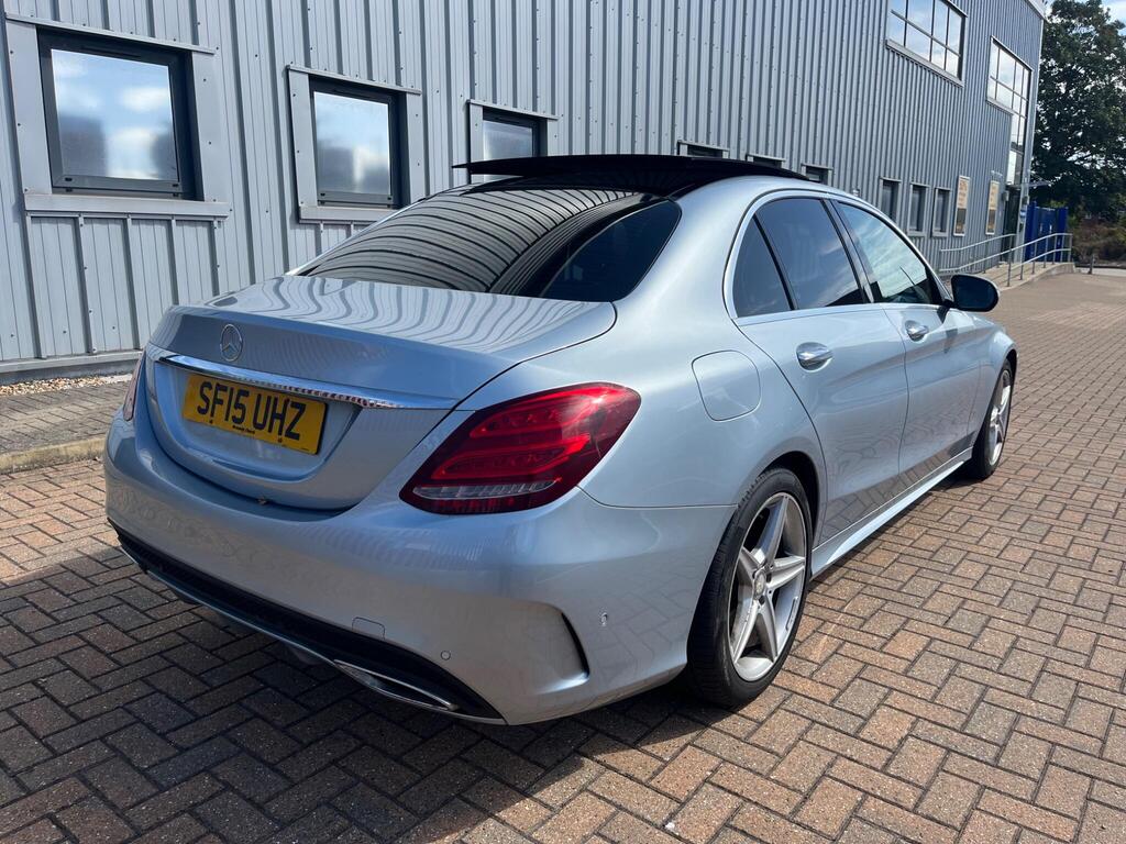 Mercedes-Benz C Class 16