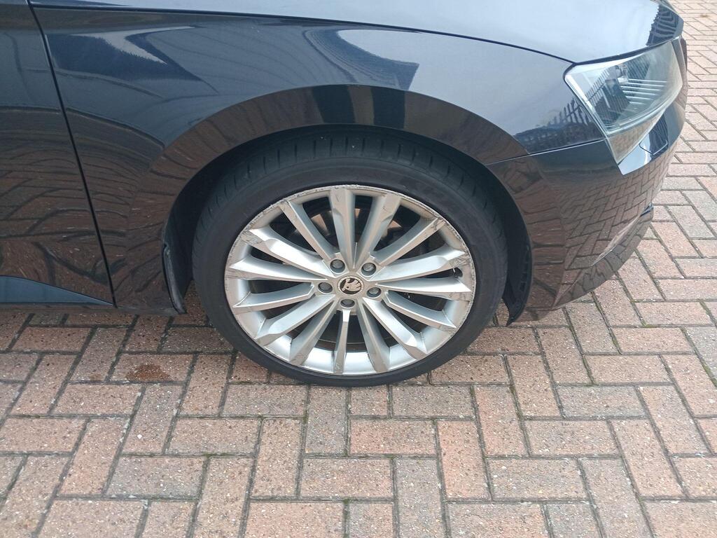 Skoda Superb 37