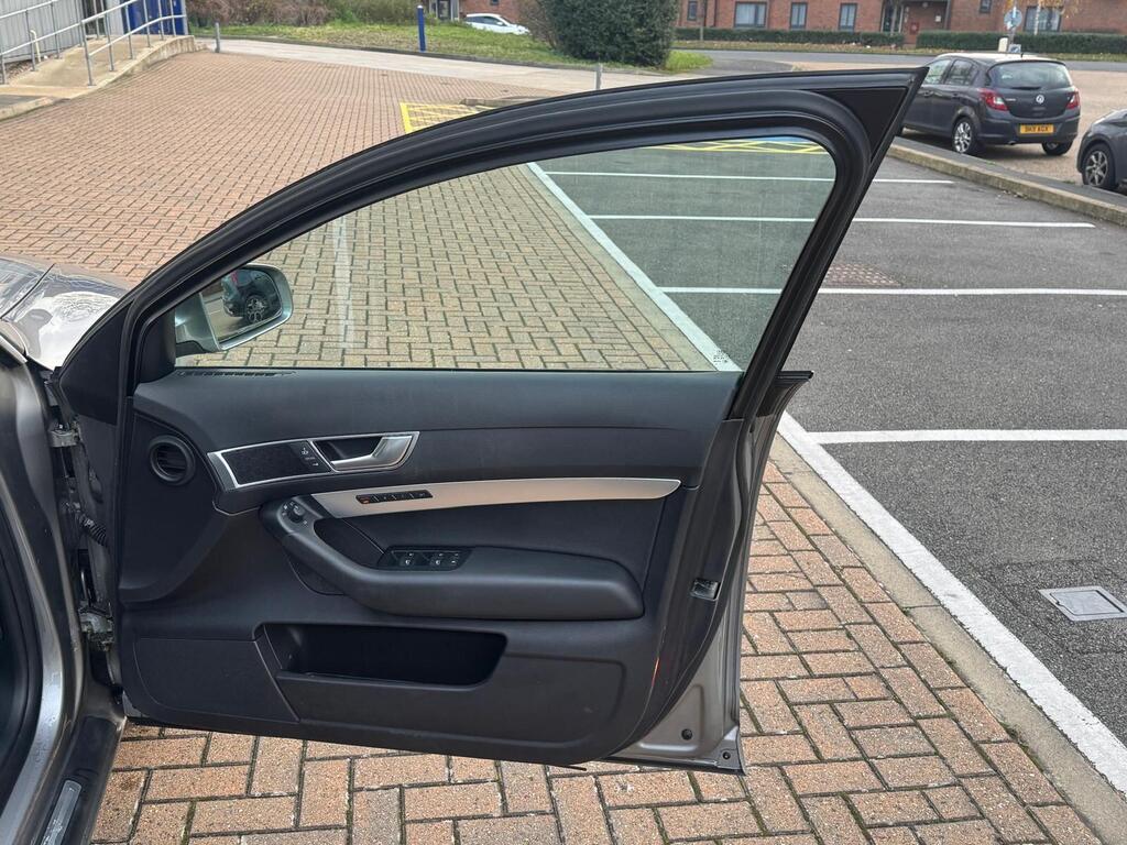 Audi A6 Avant 33