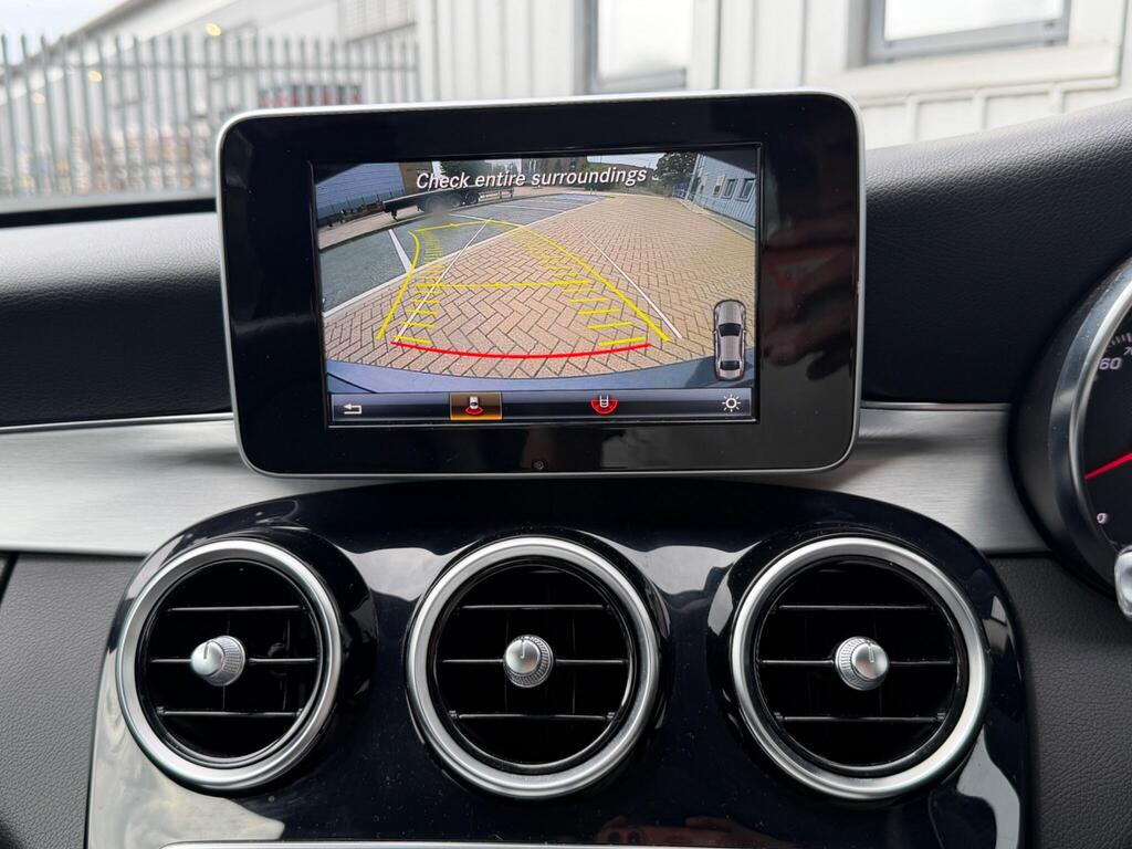 Mercedes-Benz C Class 9