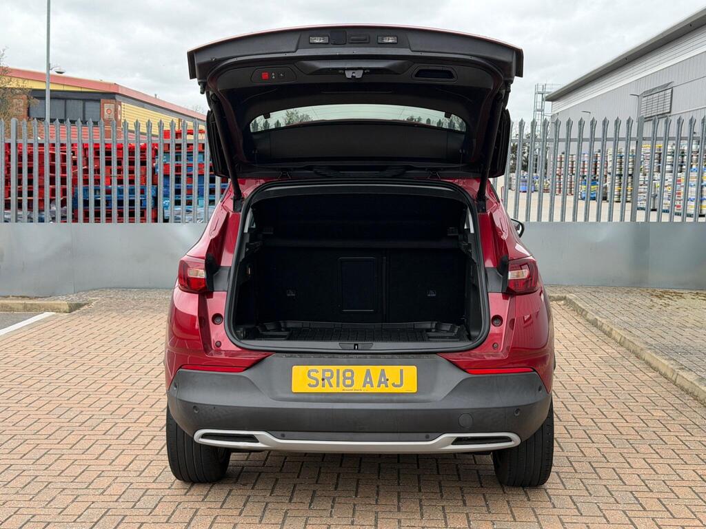 Vauxhall Grandland X 54
