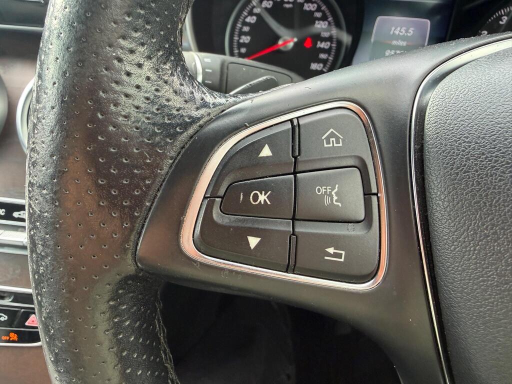 Mercedes-Benz C Class 42