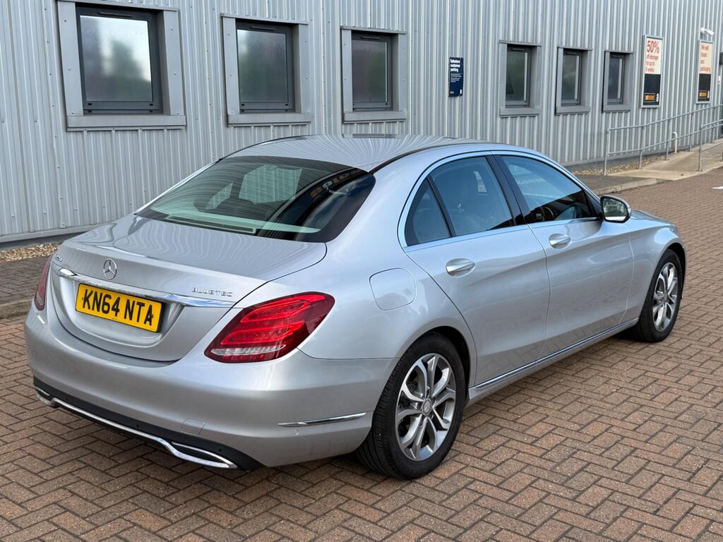 Mercedes-Benz C Class 18