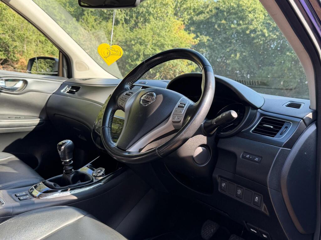 Nissan Pulsar 52