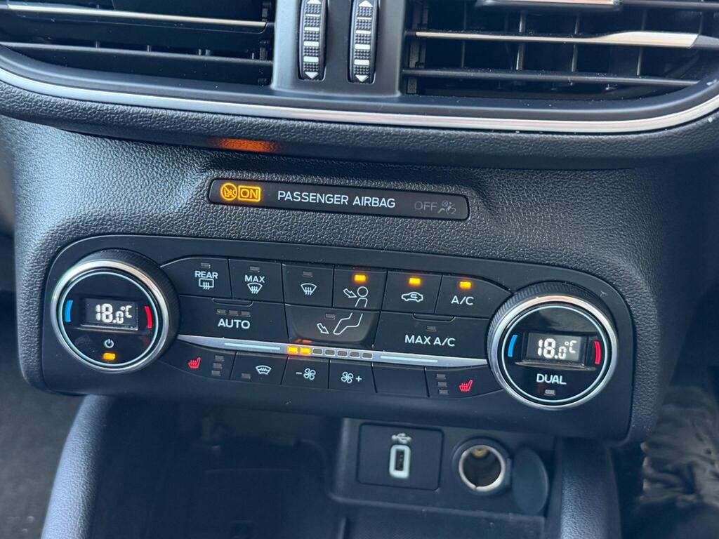 Ford Focus 36