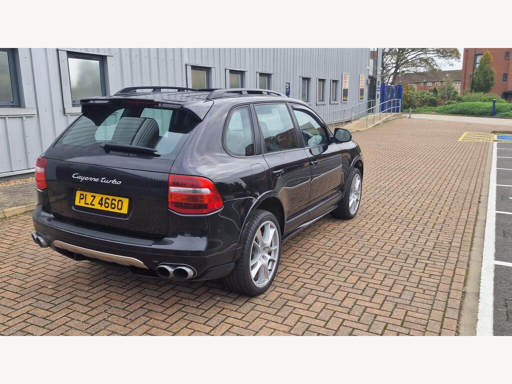 Porsche Cayenne 18