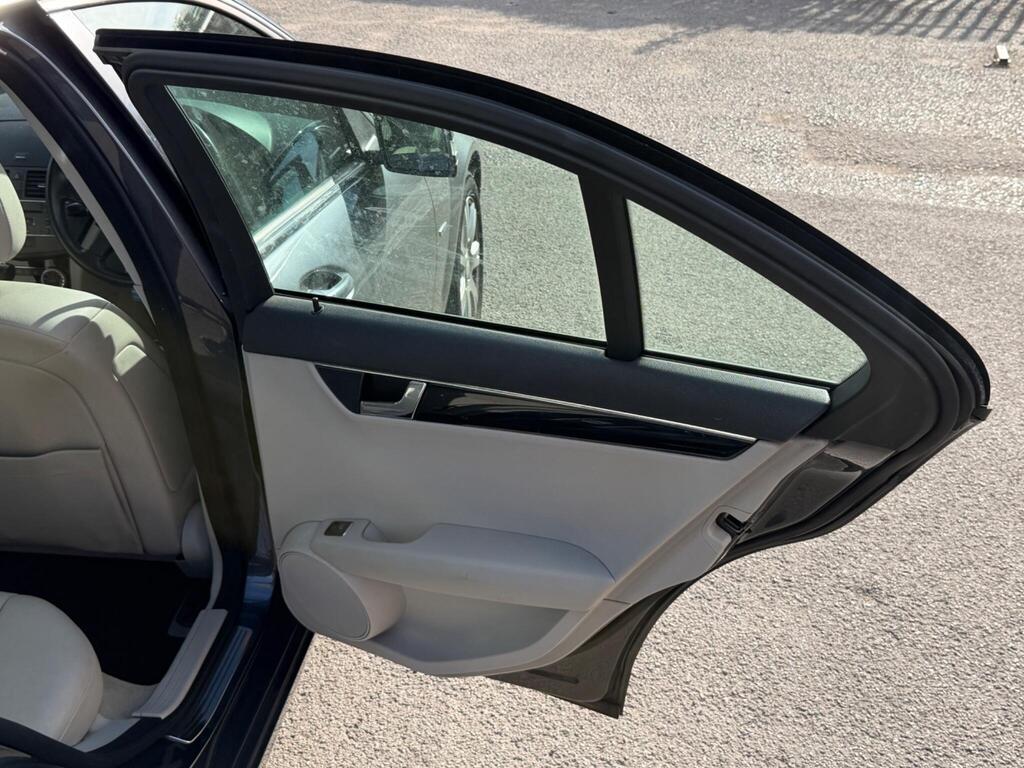 Mercedes-Benz C Class 43