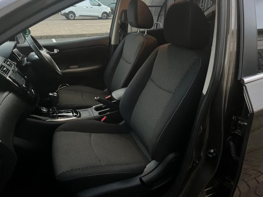 Nissan Pulsar 38