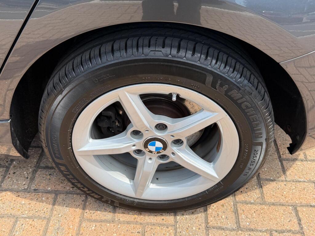 BMW 1 Series 51