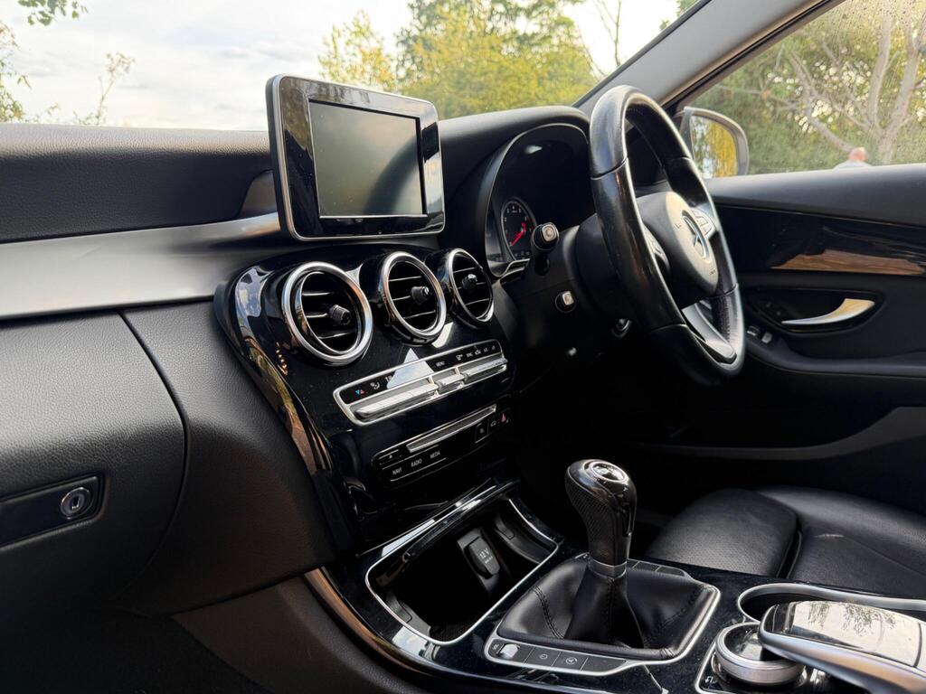 Mercedes-Benz C Class 13