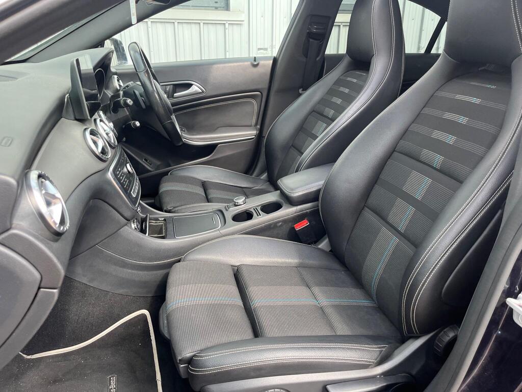 Mercedes-Benz CLA 60