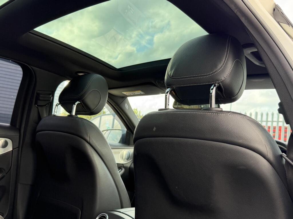 Mercedes-Benz C Class 59