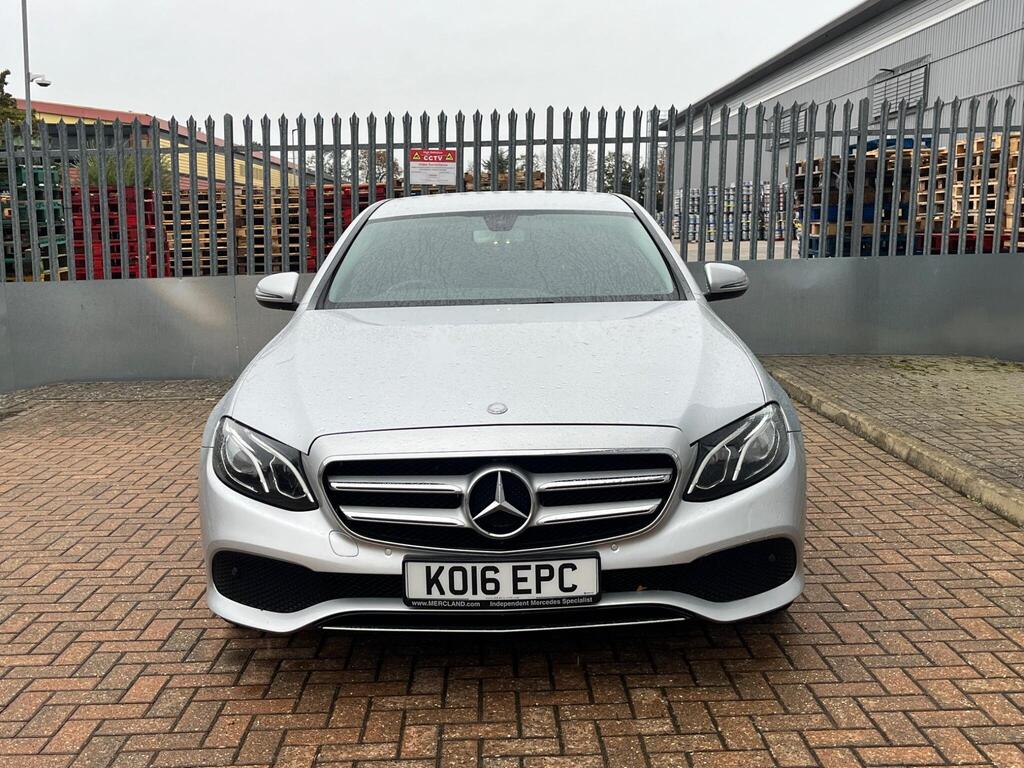 Mercedes-Benz E Class 12