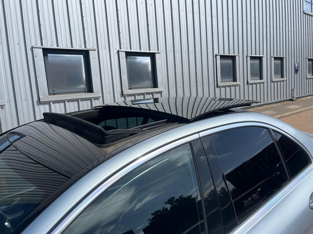 Mercedes-Benz C Class 54