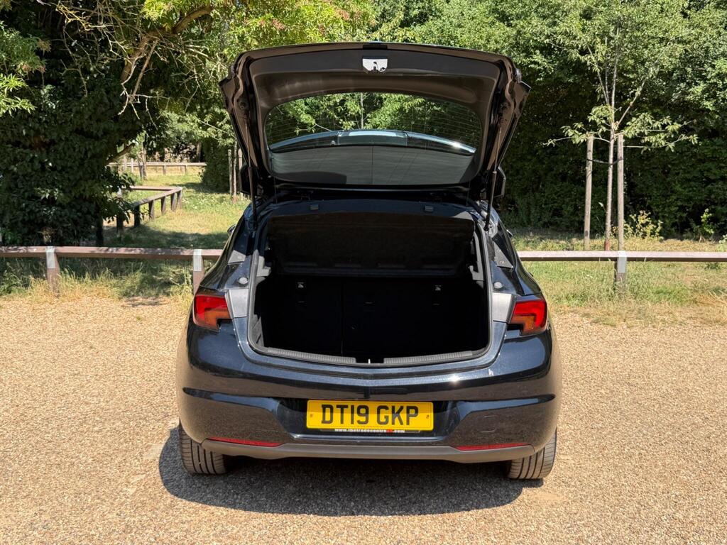 Vauxhall Astra 48