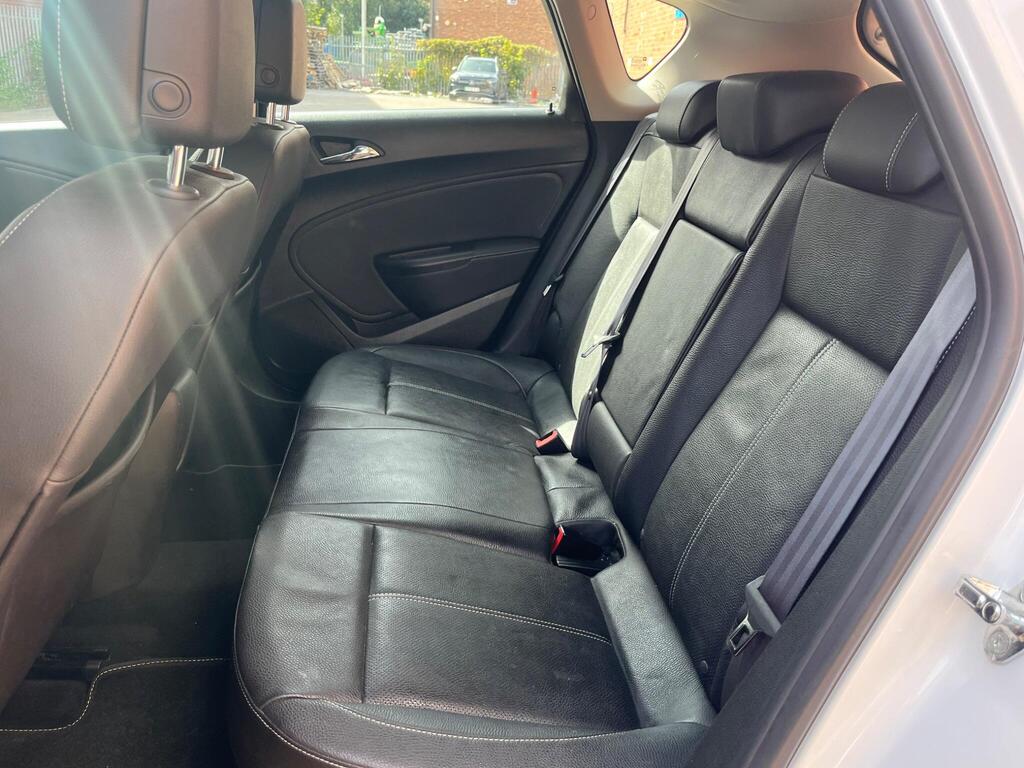 Vauxhall Astra 19