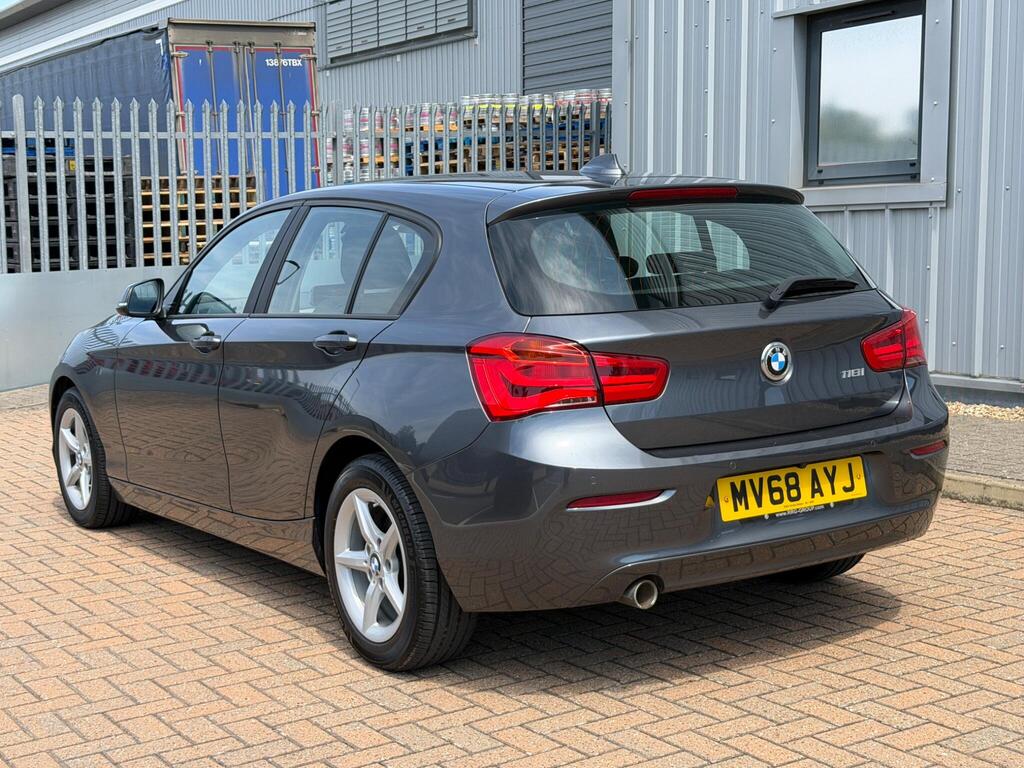 BMW 1 Series 5