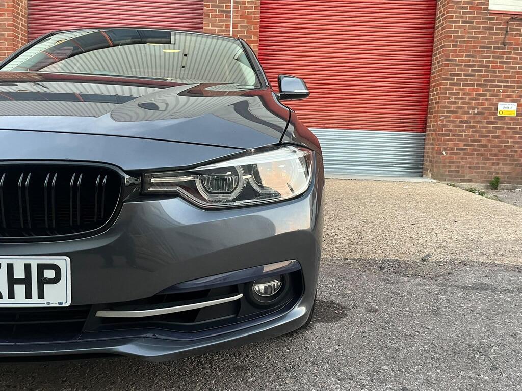 BMW 3 Series 8