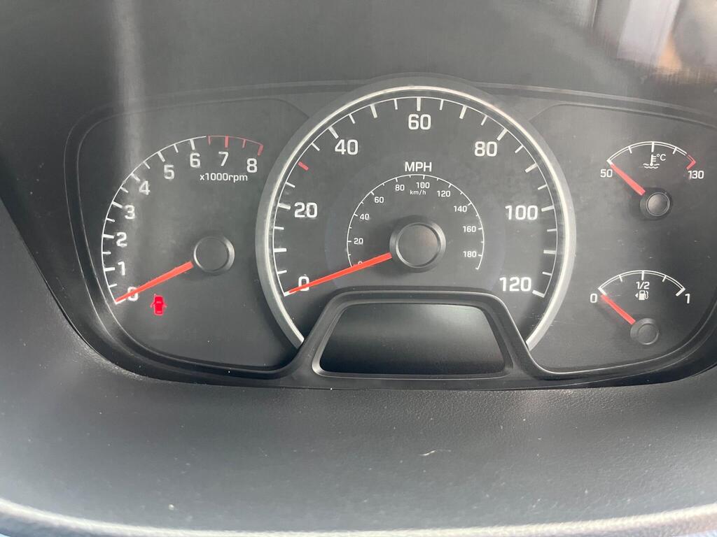Hyundai i10 49