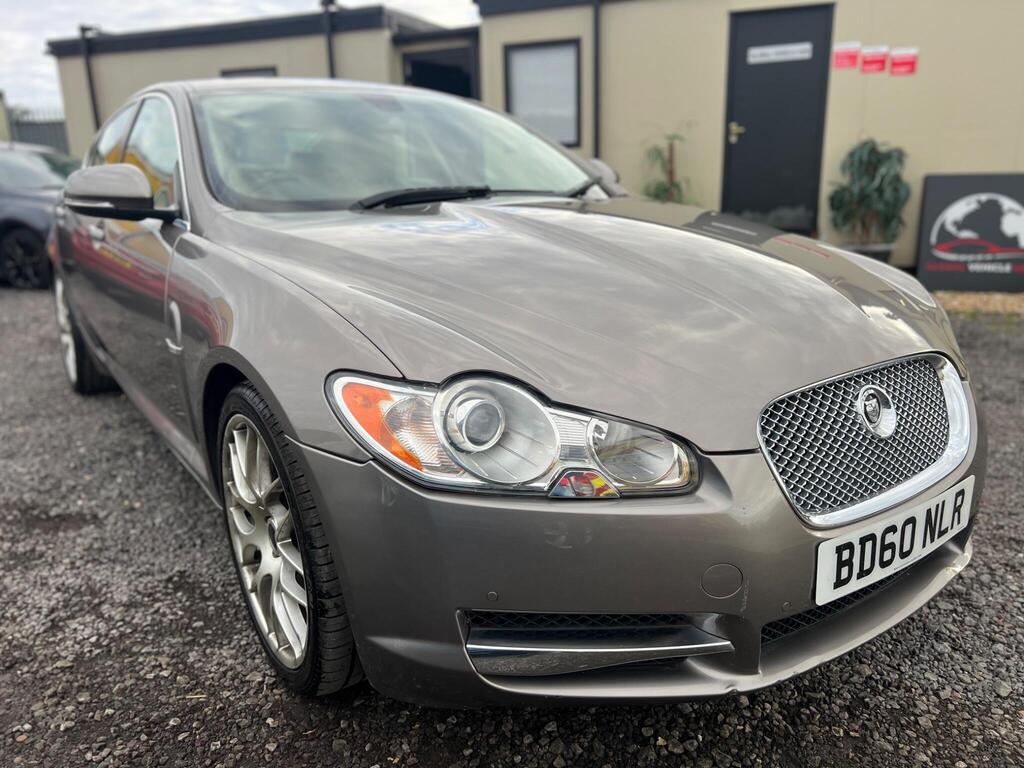 2010 Jaguar XF
