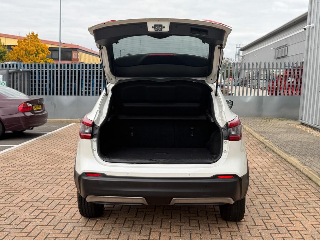 Nissan Qashqai 60
