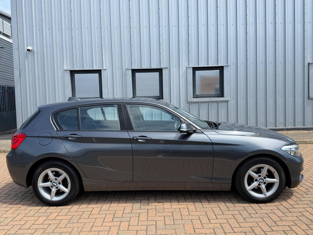 BMW 1 Series 17