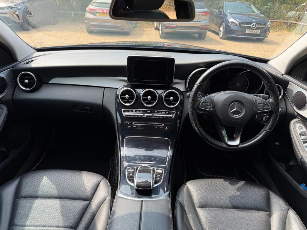 Mercedes-Benz C Class 23