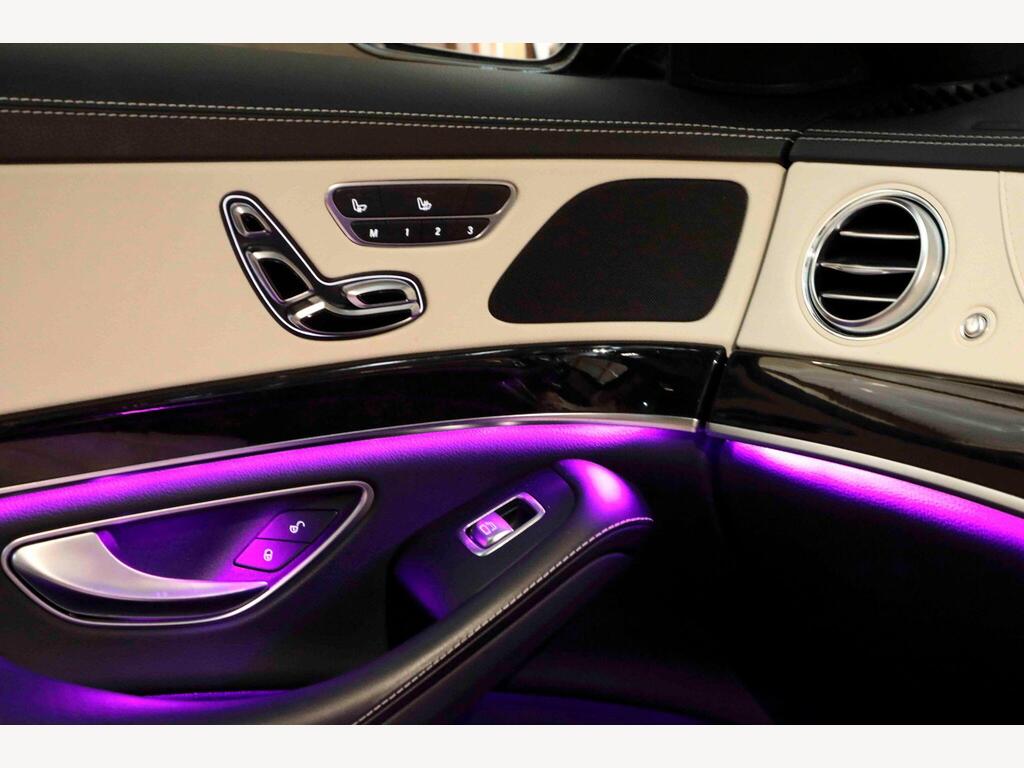 Mercedes-Benz S Class 22