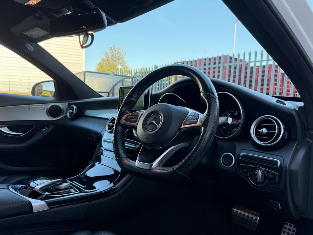 Mercedes-Benz C Class 24