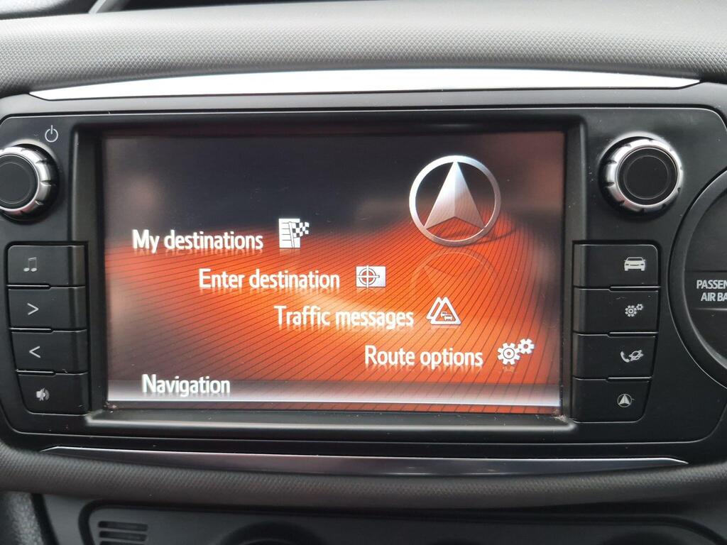 Toyota Yaris 46