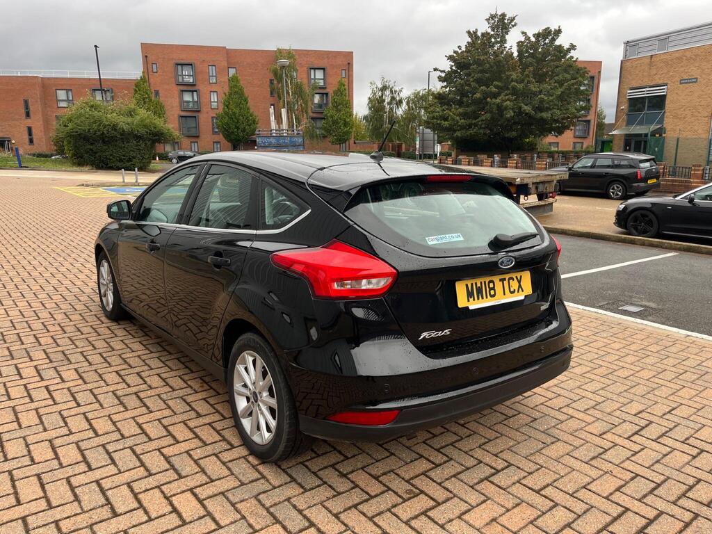 Ford Focus 13