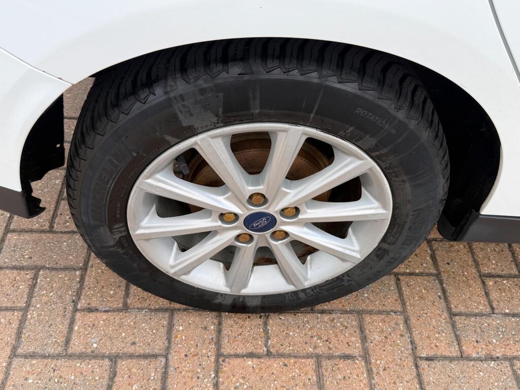 Ford Focus 42