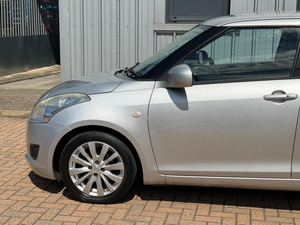 Suzuki Swift 46