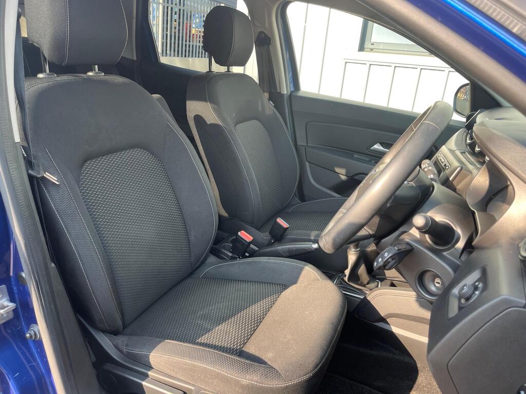 Dacia Duster 32