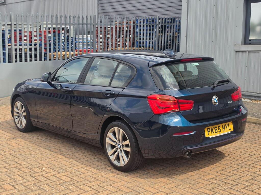 BMW 1 Series 8