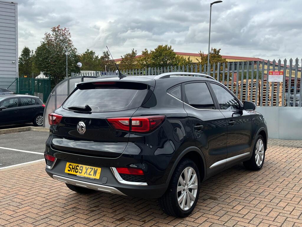 MG MG ZS 26