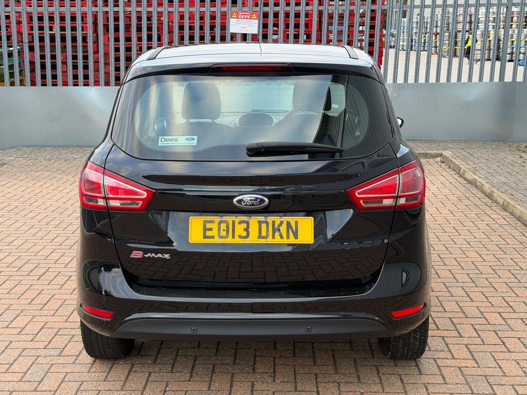 Ford B-Max 10