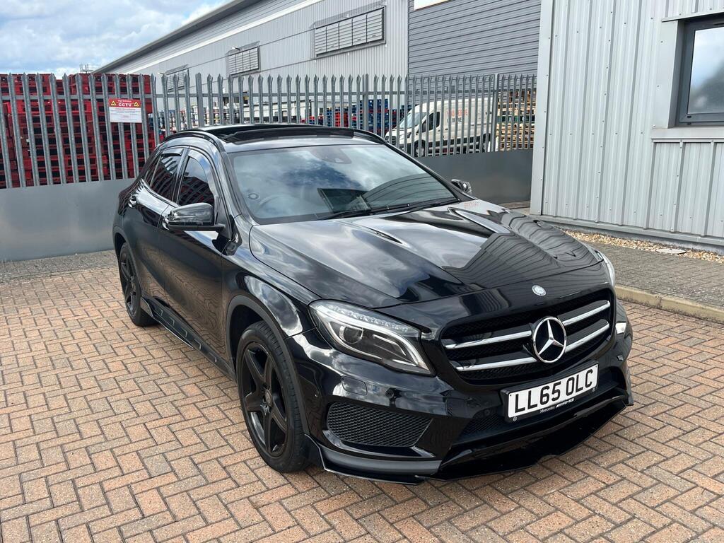 Mercedes-Benz GLA 7