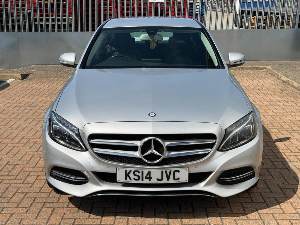 Mercedes-Benz C Class 6