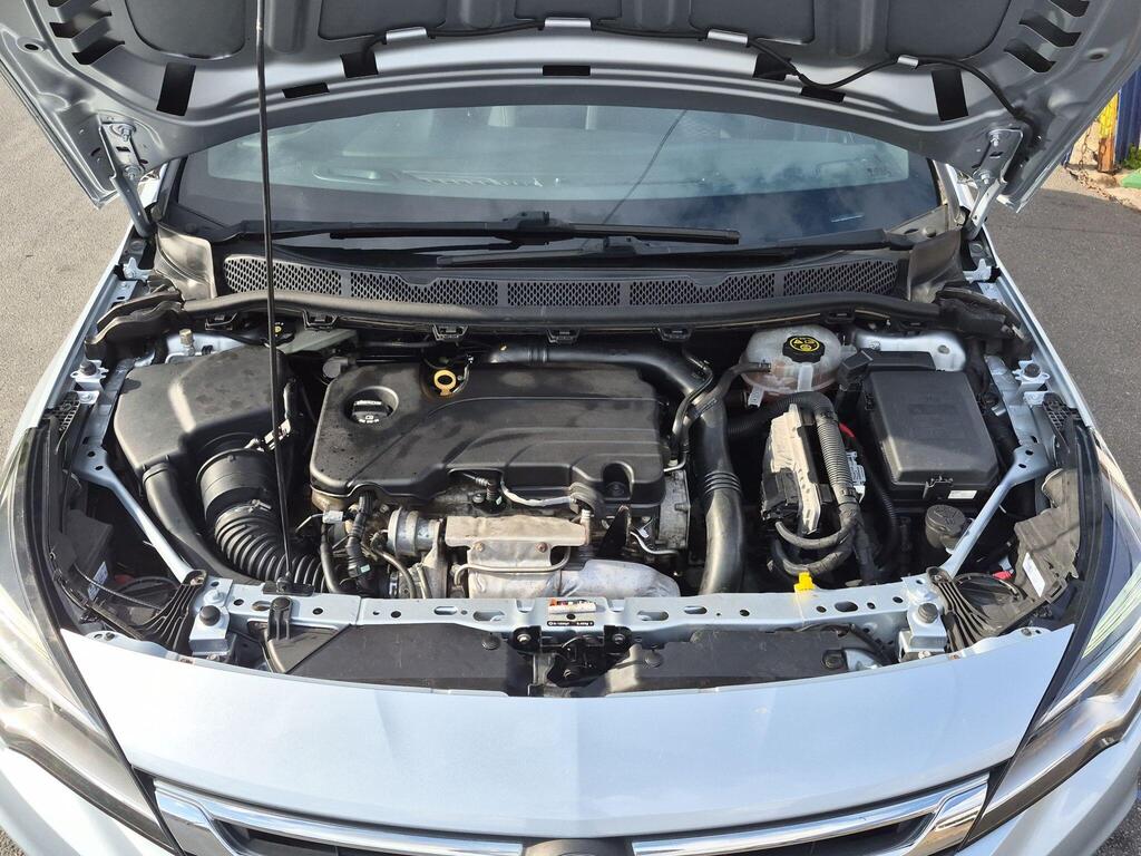 Vauxhall Astra 25