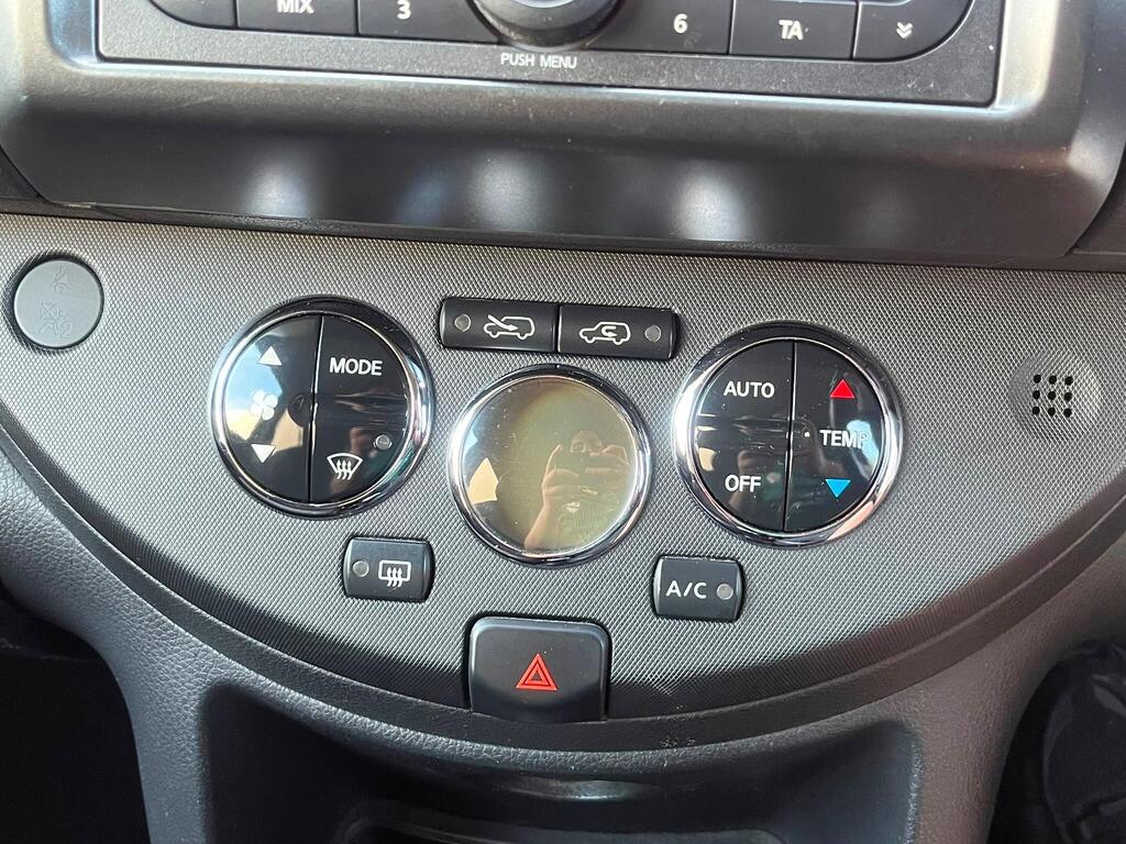 Nissan Note 40