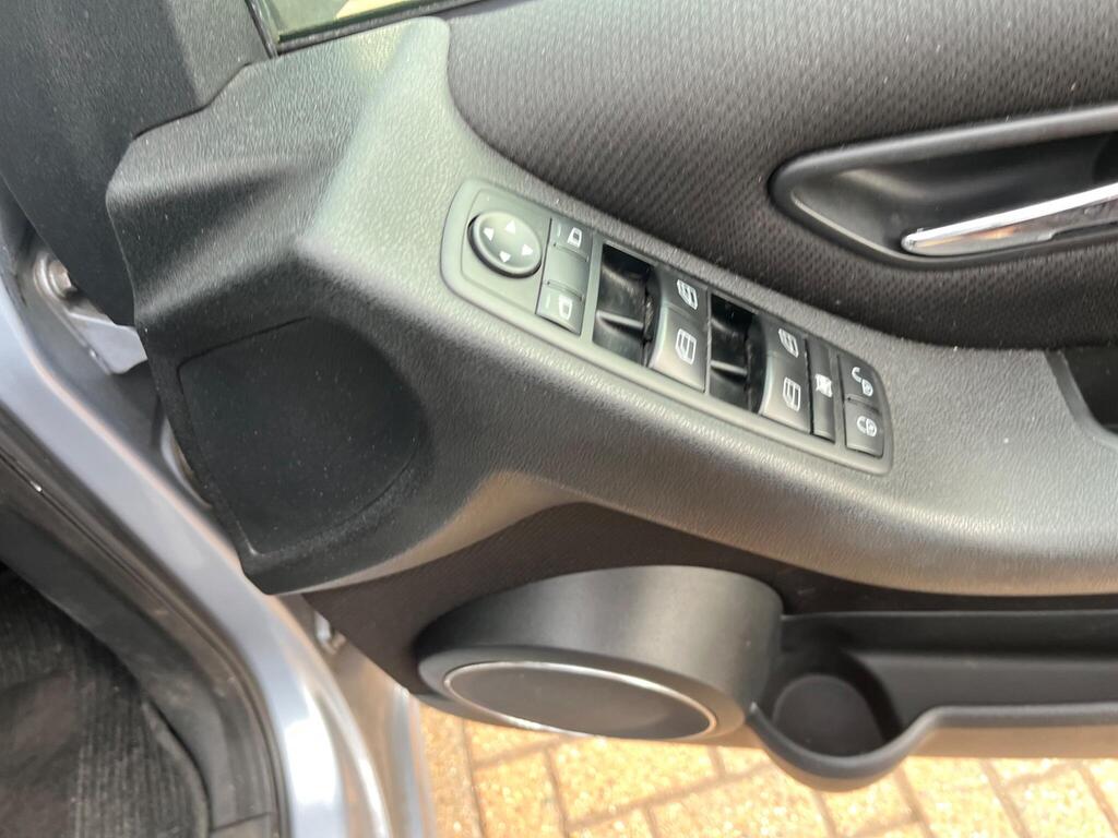 Mercedes-Benz A Class 54