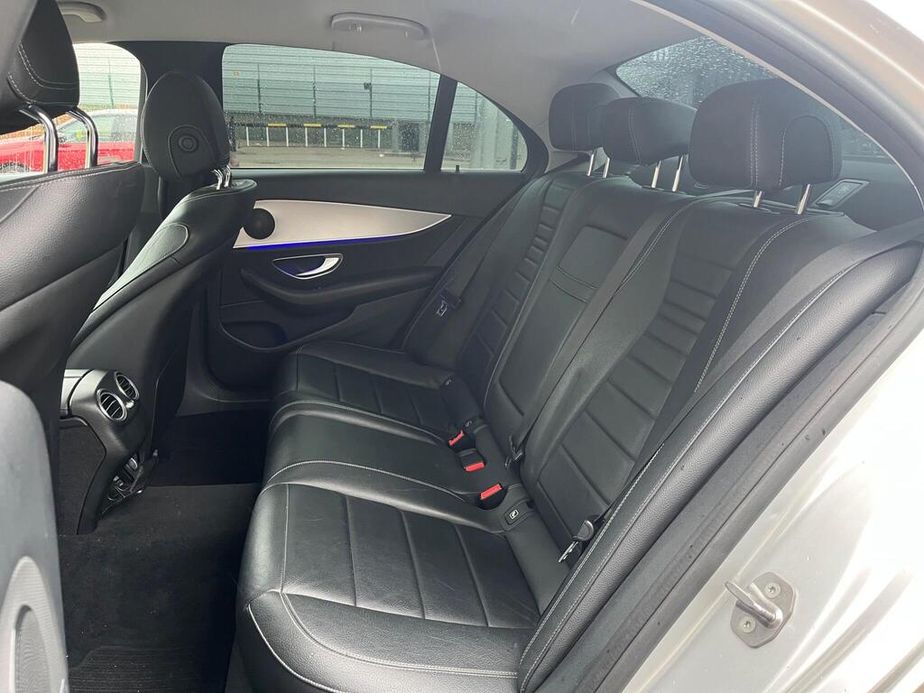 Mercedes-Benz E Class 44