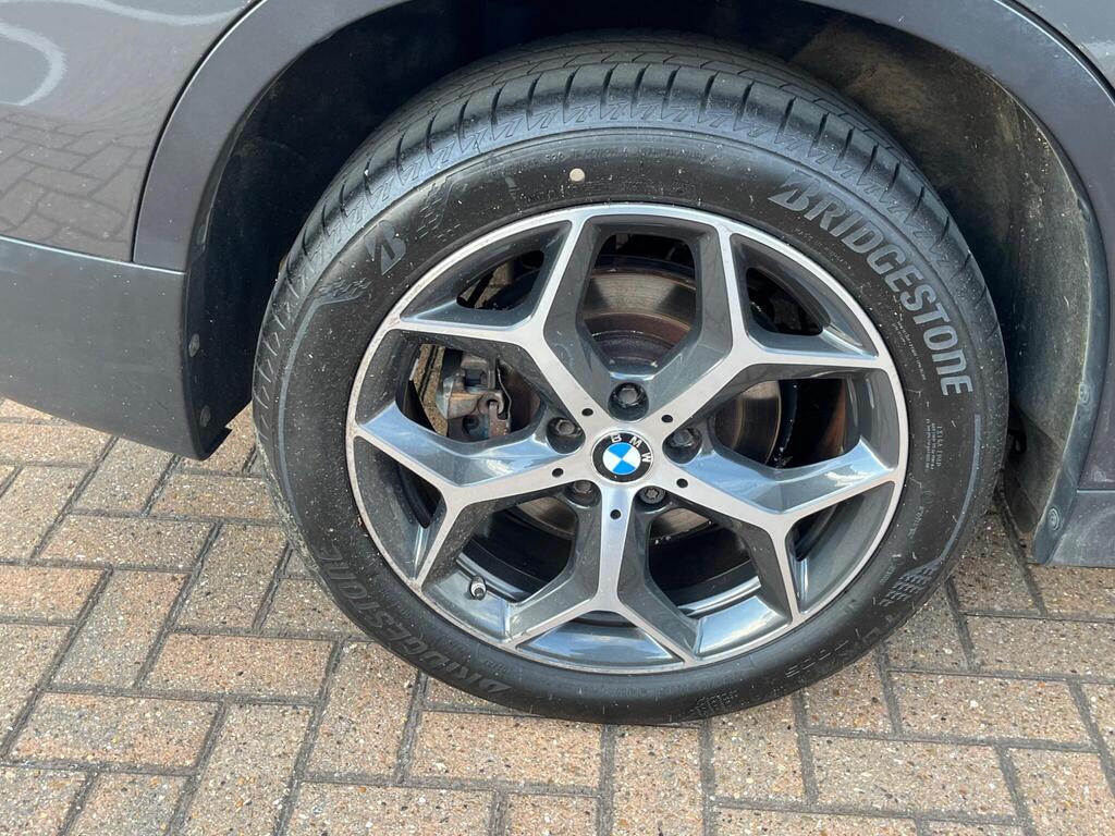 BMW X1 64