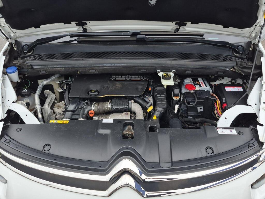 Citroen Grand C4 Picasso 25