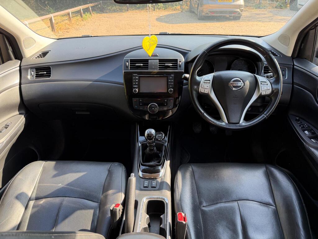 Nissan Pulsar 16